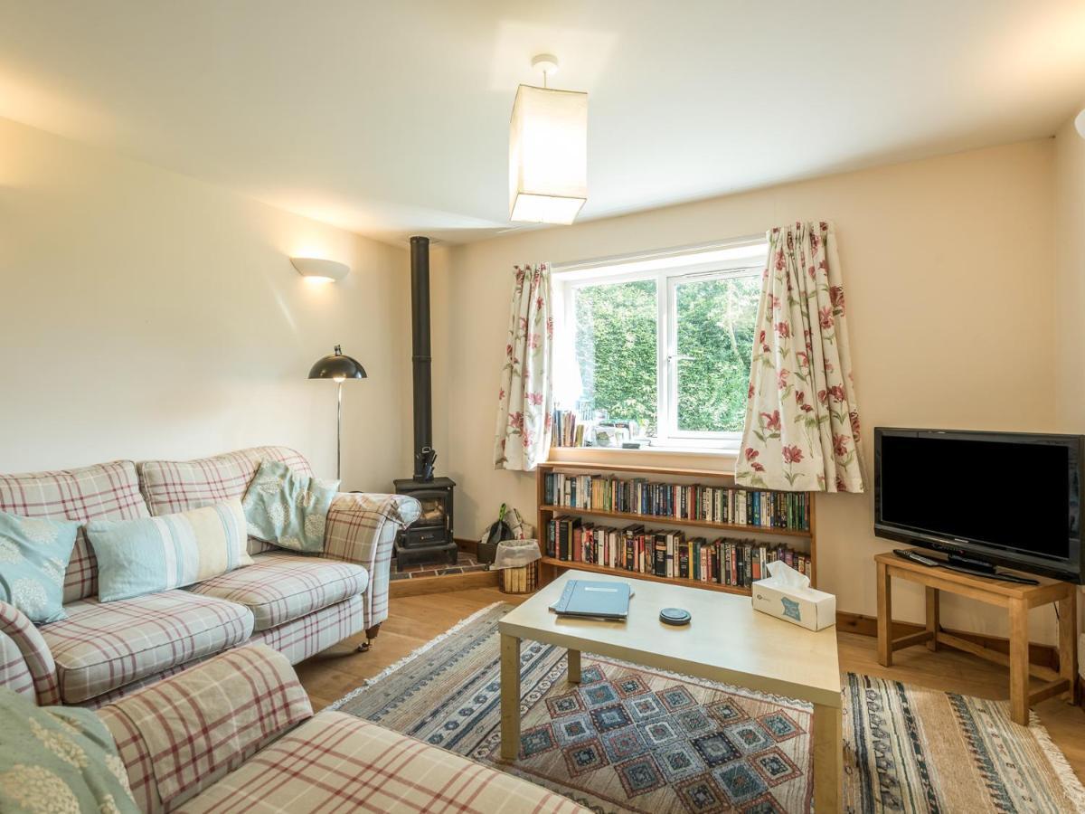 The Schoolhouse Bakehouse Apartment Бишъпс Касъл Екстериор снимка